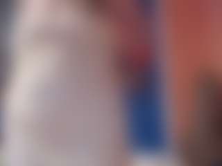 Lona Pounder's Live Sex Cam Show