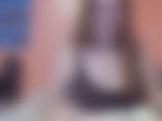 Lona Pounder's Live Sex Cam Show