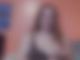 Lona Pounder's Live Sex Cam Show