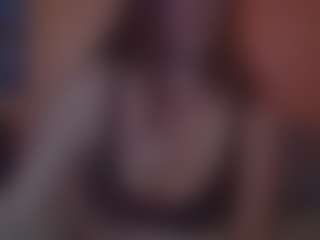 Lona Pounder's Live Sex Cam Show