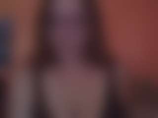 Lona Pounder's Live Sex Cam Show