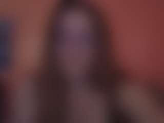 Lona Pounder's Live Sex Cam Show