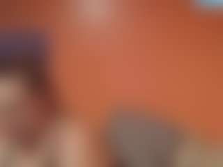 Live cam show with Lona Pounder - Sexy on CamSodaAdn