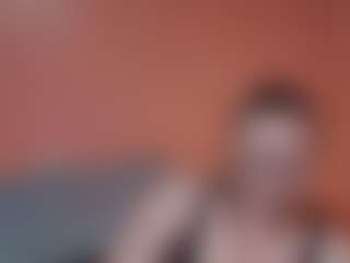Live cam show with Lona Pounder - BBW Middle Aged on CamSodaAdn