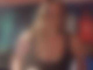 Lona Pounder's Live Sex Cam Show
