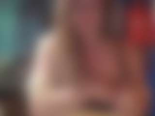 Lona Pounder's Live Sex Cam Show