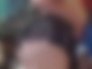 Lona Pounder's Live Sex Cam Show
