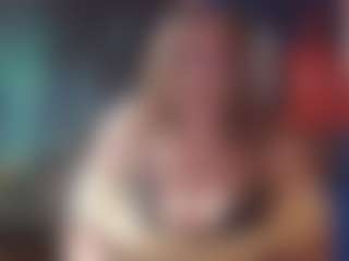 Lona Pounder's Live Sex Cam Show