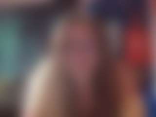 Lona Pounder's Live Sex Cam Show