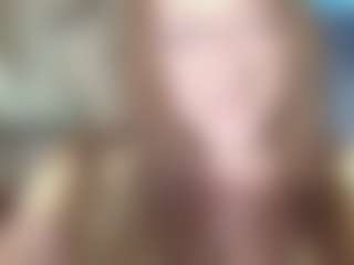 Lona Pounder's Live Sex Cam Show