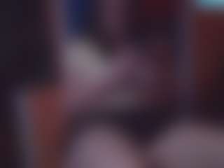 Lona Pounder's Live Sex Cam Show