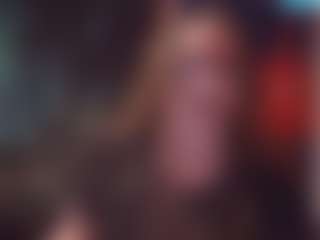 Lona Pounder's Live Sex Cam Show