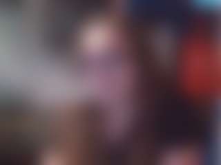 Lona Pounder's Live Sex Cam Show