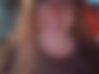 Lona Pounder's Live Sex Cam Show