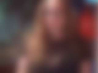 Lona Pounder's Live Sex Cam Show