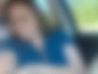 Lona Pounder's Live Sex Cam Show