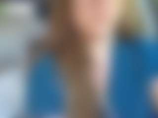 Live cam show with Lona Pounder - Blue Eyes on Dare Cams