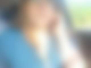 Live cam show with Lona Pounder - Dildo on AdultVida.com