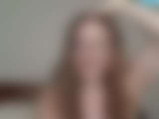Lona Pounder's Live Sex Cam Show