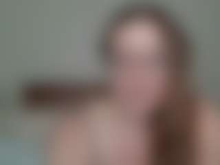 Lona Pounder's Live Sex Cam Show