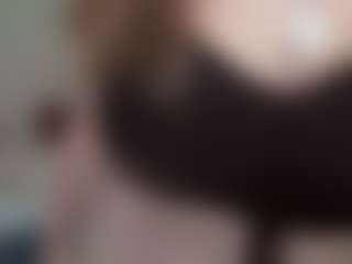 Lona Pounder's Live Sex Cam Show