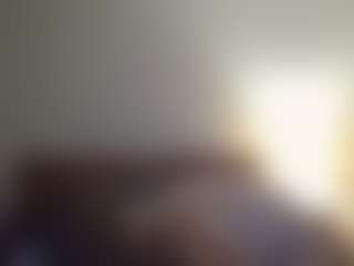 Lona Pounder's Live Sex Cam Show