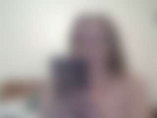 Lona Pounder's Live Sex Cam Show
