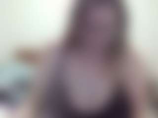 Lona Pounder's Live Sex Cam Show