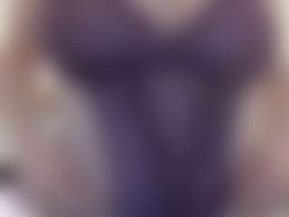 Lona Pounder's Live Sex Cam Show