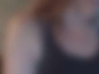 Lona Pounder's Live Sex Cam Show