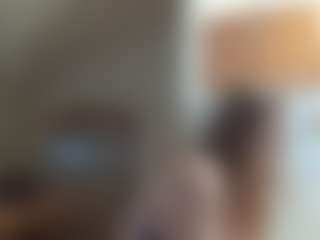 Lona Pounder's Live Sex Cam Show