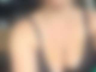 Lona Pounder's Live Sex Cam Show