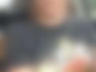Lona Pounder's Live Sex Cam Show