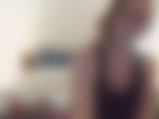 Lona Pounder's Live Sex Cam Show