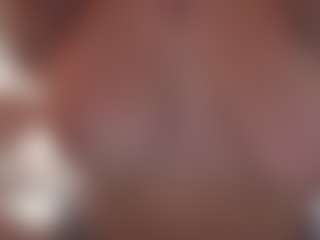 Lona Pounder's Live Sex Cam Show