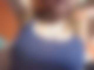 Lona Pounder's Live Sex Cam Show