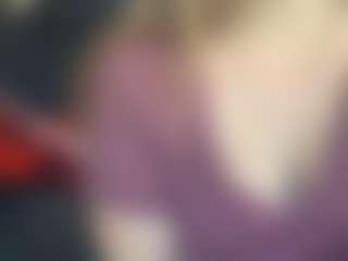 Lona Pounder's Live Sex Cam Show