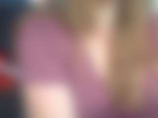 Lona Pounder's Live Sex Cam Show