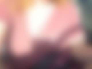 Lona Pounder's Live Sex Cam Show