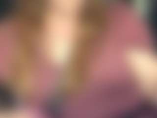 Lona Pounder's Live Sex Cam Show