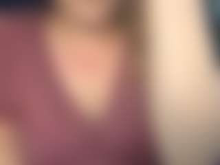 Lona Pounder's Live Sex Cam Show