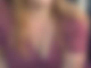 Lona Pounder's Live Sex Cam Show
