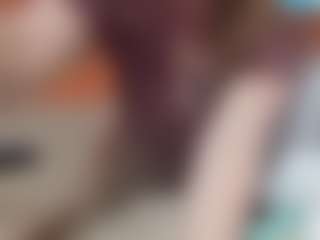 Lona Pounder's Live Sex Cam Show