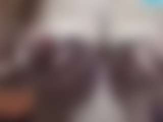 Lona Pounder's Live Sex Cam Show