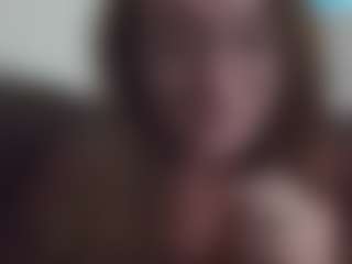 Lona Pounder's Live Sex Cam Show