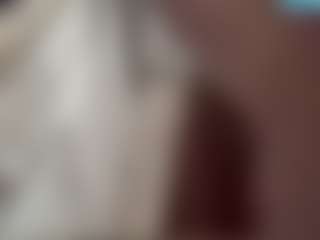 Lona Pounder's Live Sex Cam Show