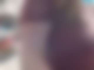 Lona Pounder's Live Sex Cam Show