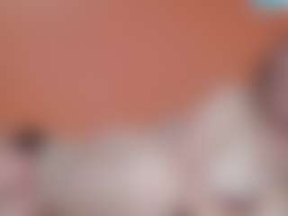 Lona Pounder's Live Sex Cam Show