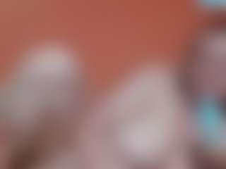 Lona Pounder's Live Sex Cam Show
