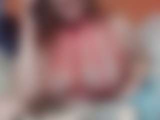 Lona Pounder's Live Sex Cam Show